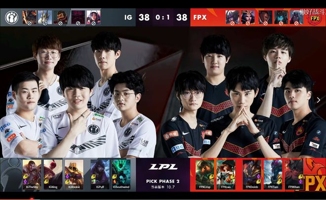 场比赛中展 场比赛中展